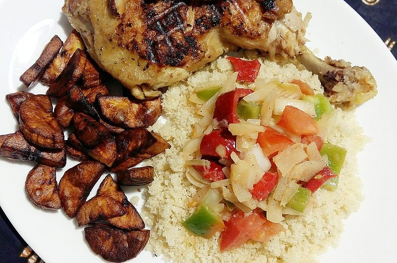 Attieké au poulet